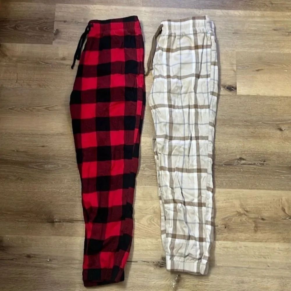 2 Medium Pajama pants bundle - Picture 1 of 3